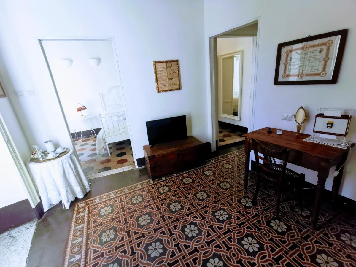 Fera O' Luni Bed and Breakfast Catania Eksteriør billede